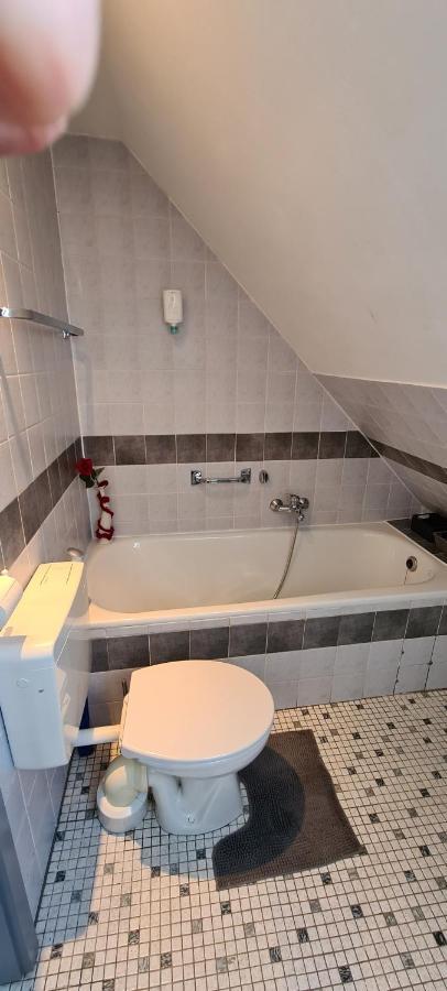 Ferienwohnung Nr 12 Inkl Bettwaesche Handtuecher Endreinigung Goslar Exterior photo